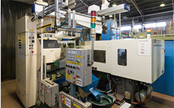 Photo:ロープガイド自動成形加工機